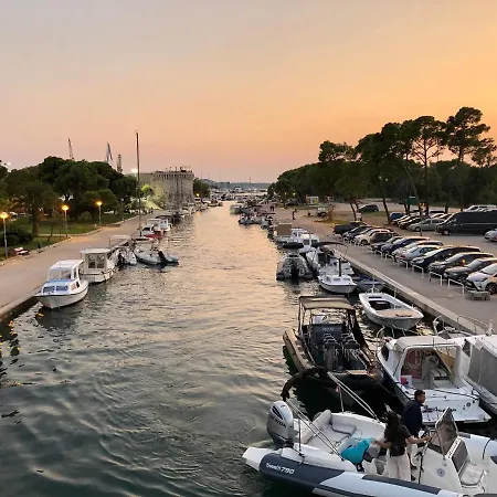 Nela Apartmán Trogir